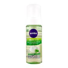 Nivea Urban Skin Face Cleansing Mousse  Deep Cleanse & Anti-Pollution Care for Fresh, Radiant Skin