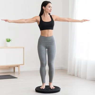 Black Twister Core Fat Burning Disc for Home Workout – 360° Waist Twisting Fitness Exercise Board - Image 3