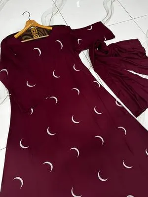 Maroon Georgette Embroidered Abaya with Moon Design | Elegant Embroidered Abaya for Women - Image 7