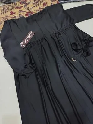 Black Georgette Full Abaya with Front Zip & Side Pockets | Elegant Modest Abaya for Women - Image 3