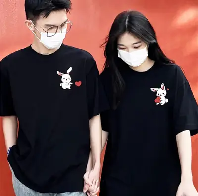 Pack of 2 Pcs Unisex Jersey Printed T-Shirts – Stylish Casual Wear for Men & Women - Image 2