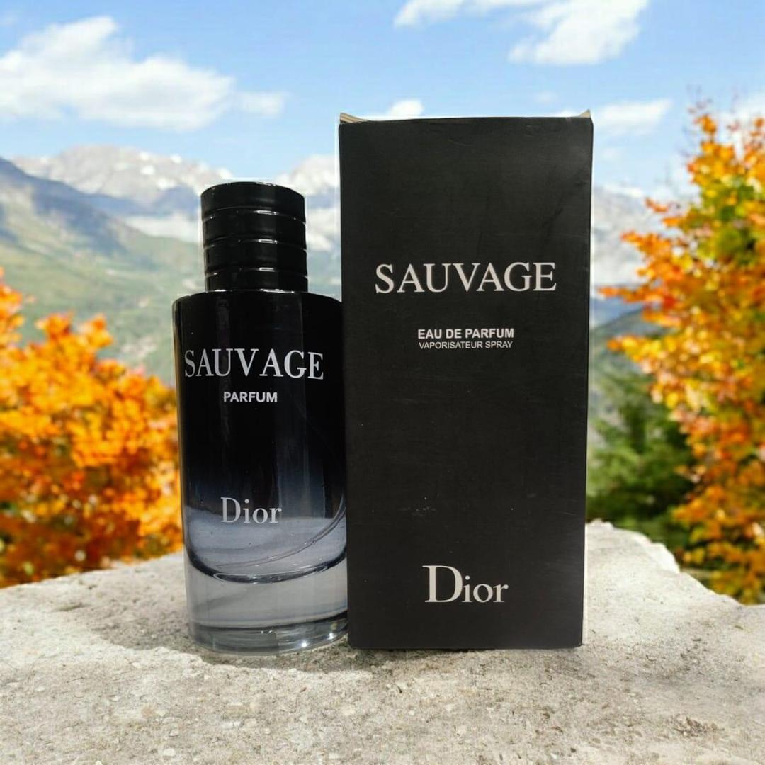 Dior Sauvage Eau de Parfum Unisex Black – Long-Lasting 24Hr Sweat Resistant Fragrance - Image 2