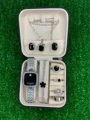 8PCS Women's Trendy Watch Set | Stylish Fashion Watches Gift Set for Girls & Women